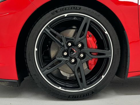Used 2021 Chevrolet Corvette Stingray Preferred Conv w/ Battery Protection Package RWD image 16