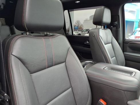 Certified 2023 Chevrolet Suburban RST w/ Sport Performance Package image 20