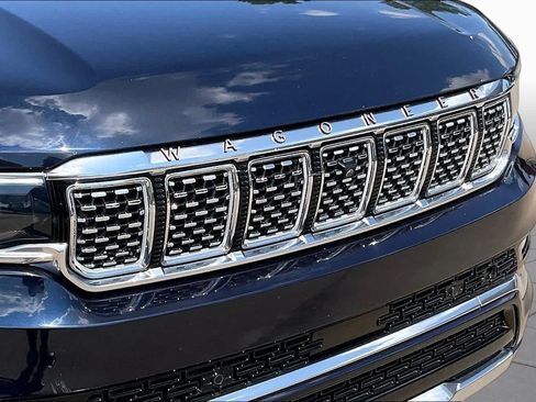 Certified 2024 Jeep Grand Wagoneer L Series III AWD/4WD image 28