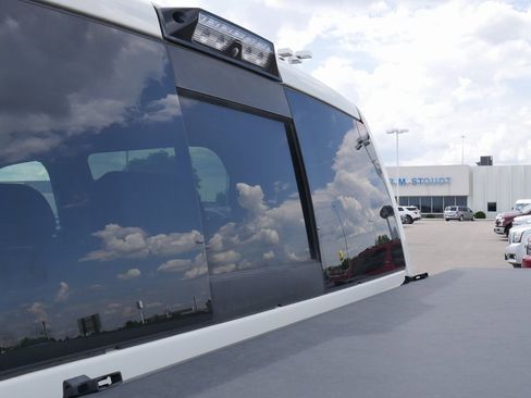 Used 2017 RAM 2500 Laramie w/ Sport Appearance Group image 24