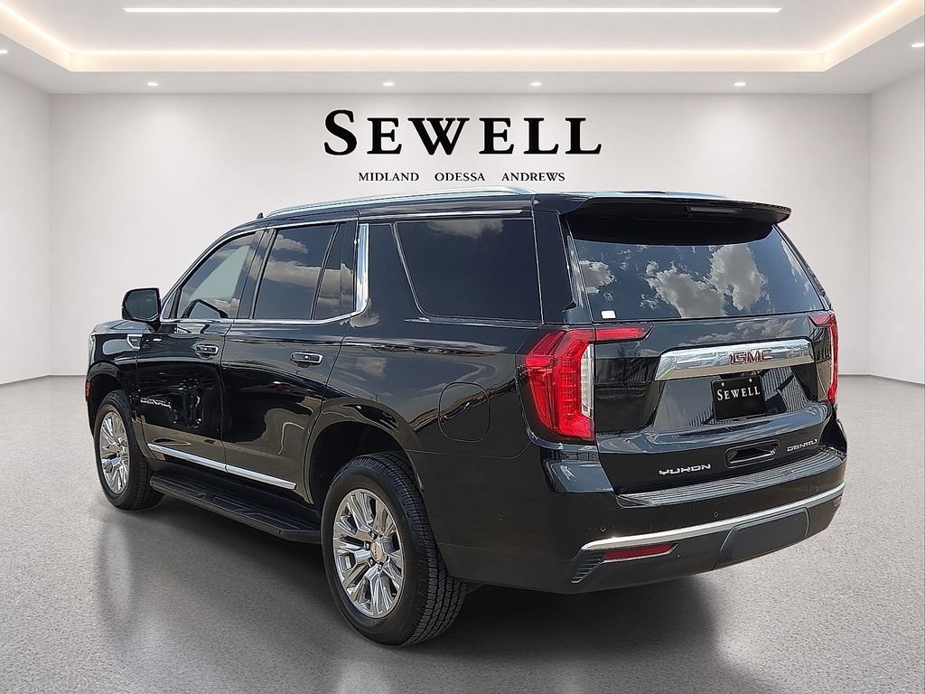 Used 2024 GMC Yukon Denali w/ Advanced Technology Package RWD image 3