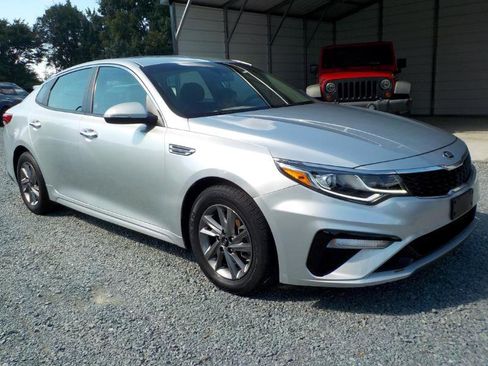 Used 2019 Kia Optima LX image 7