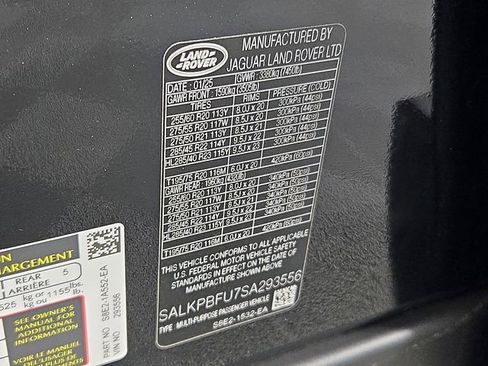 Used 2025 Land Rover Range Rover Long Wheelbase SE AWD/4WD image 28