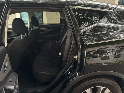 Used 2018 Nissan Murano S image 20