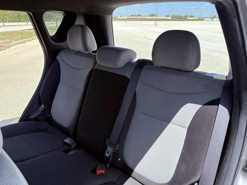 Used 2019 Kia Soul FWD image 23
