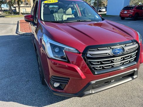 Used 2023 Subaru Forester Limited image 15