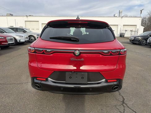 Used 2024 Alfa Romeo Tonale Veloce image 4