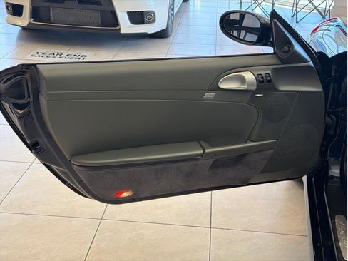 Used 2007 Porsche Boxster image 8