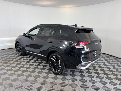 Certified 2023 Kia Sportage SX AWD/4WD image 8