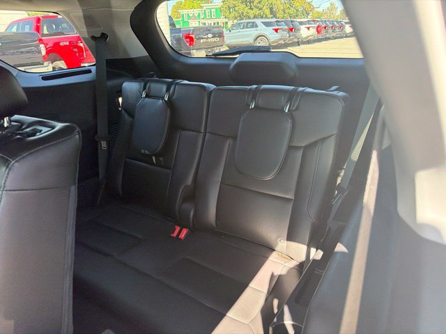 Used 2022 Ford Explorer Limited AWD/4WD image 49