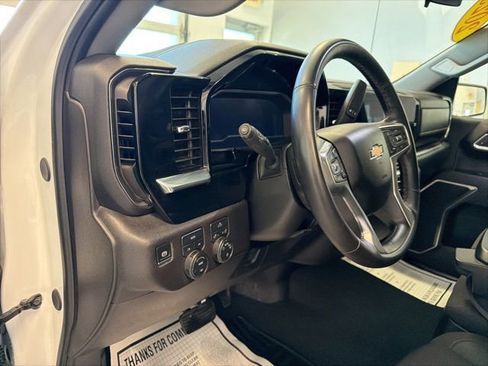Used 2025 Chevrolet Silverado 1500 LT w/ Work Truck Package AWD/4WD image 18
