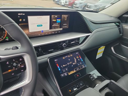 New 2026 INFINITI QX80 Luxe image 20