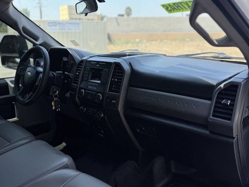 Used 2018 Ford F350 XL w/ Power Equipment Group image 10