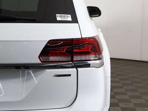 Used 2023 Volkswagen Atlas SE AWD/4WD image 18