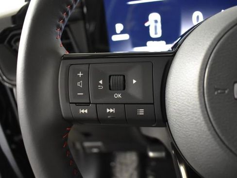 New 2026 Nissan Kicks SR w/ SR Premium Package AWD/4WD image 16