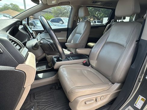 Used 2018 Honda Odyssey EX-L image 14