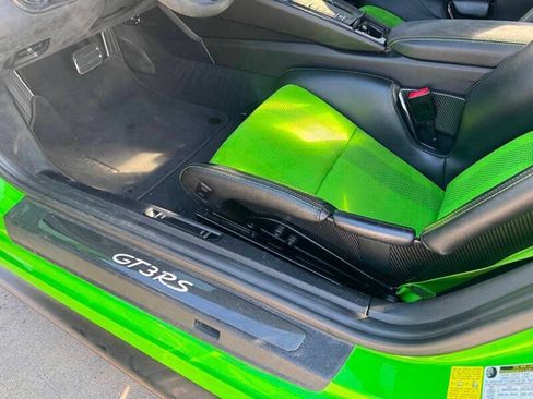 Used 2019 Porsche 911 GT3 RS w/ Weissach Package RWD image 13