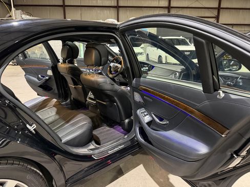 Used 2015 Mercedes-Benz S 550 4MATIC Sedan image 21