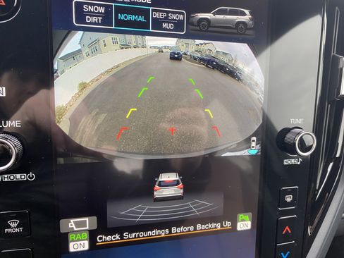 Used 2025 Subaru Forester Touring image 32