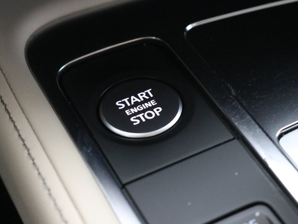 Used 2023 INFINITI QX60 Luxe AWD/4WD image 23