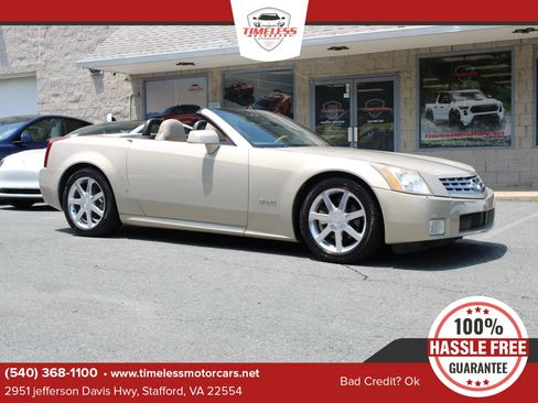Used 2006 Cadillac XLR image 1