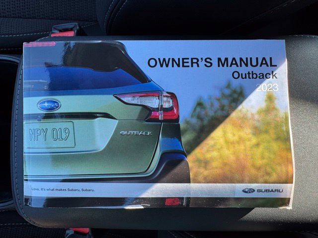 Used 2023 Subaru Outback AWD/4WD image 22