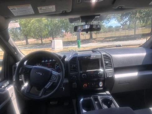 Used 2019 Ford F150 XL w/ Equipment Group 101A Mid AWD/4WD image 10