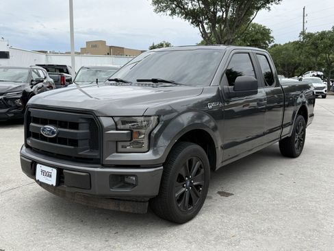 Used 2017 Ford F150 XL w/ Equipment Group 101A Mid image 9