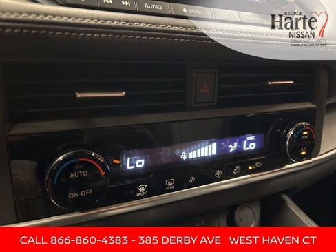 Certified 2023 Nissan Rogue SV image 11