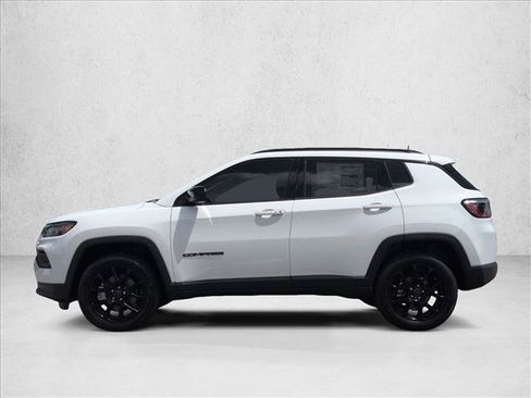 New 2026 Jeep Compass Latitude AWD/4WD image 5