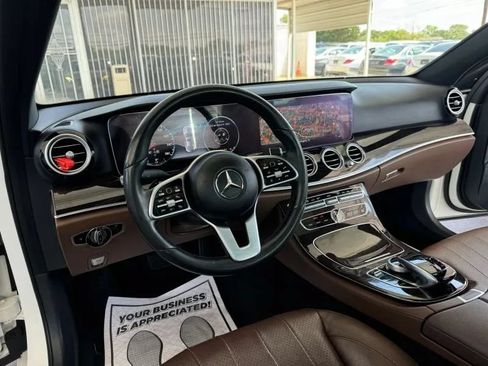 Used 2019 Mercedes-Benz E 300 w/ Premium 1 Package image 29