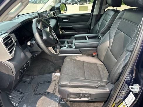 Used 2024 Toyota Tundra Limited w/ TRD Off-Road Package AWD/4WD image 32