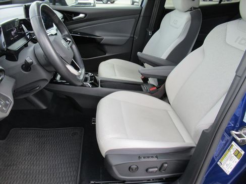 Used 2022 Volkswagen ID.4 Pro S image 16
