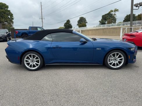 Used 2024 Ford Mustang GT Premium image 2