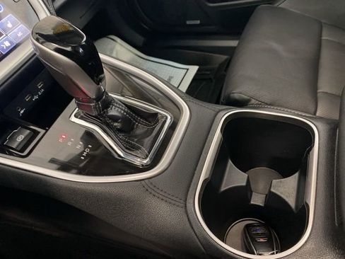 Used 2021 Subaru Outback Limited image 21