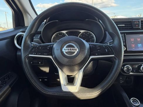 Used 2020 Nissan Versa S image 14