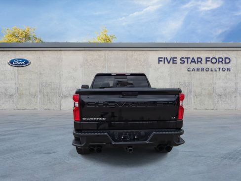 Used 2022 Chevrolet Silverado 1500 LT Trail Boss w/ Convenience Package II image 7