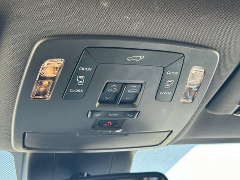 Used 2024 Toyota Sienna XSE w/ XSE Premium Package AWD/4WD image 20
