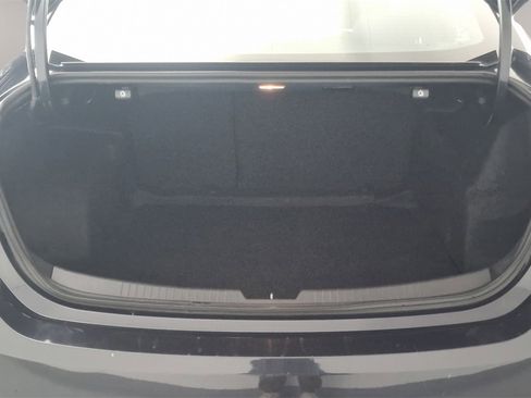 Used 2022 Chevrolet Malibu LT image 25