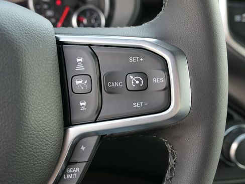 New 2026 RAM 1500 4x4 Crew Cab image 14