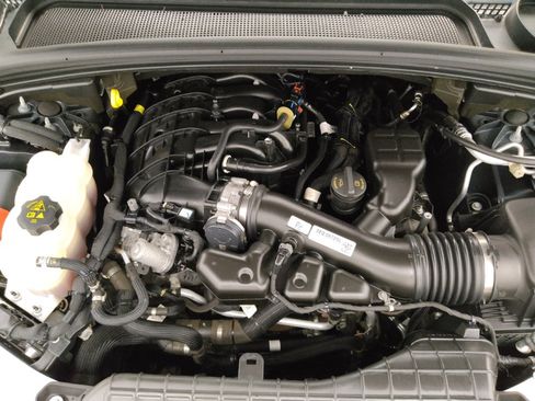 Used 2023 Jeep Grand Cherokee Altitude AWD/4WD image 30