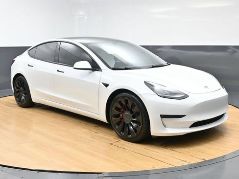 Used 2022 Tesla Model 3 Performance AWD/4WD image 2