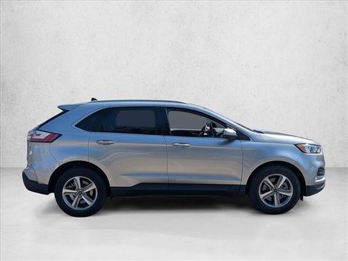 Used 2023 Ford Edge SEL w/ Convenience Package AWD/4WD image 4