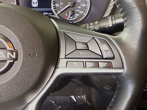 Used 2025 Nissan Sentra SV w/ All-Weather Package FWD image 15
