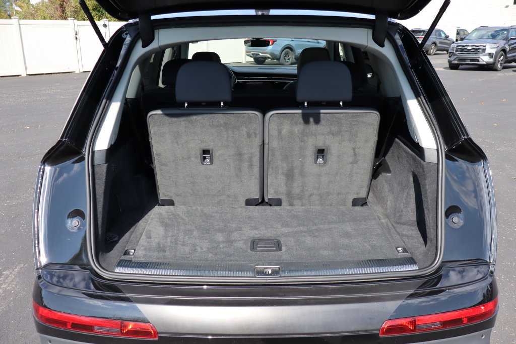 Used 2024 Audi Q7 3.0T Premium Plus AWD/4WD image 20