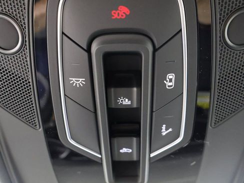 New 2025 Audi Q7 3.0T Premium Plus image 7