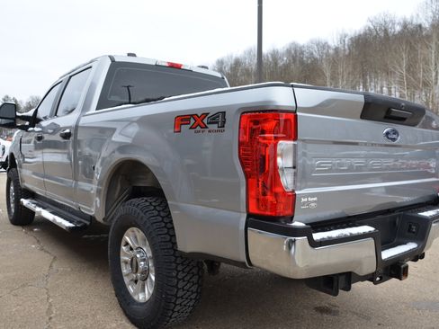 Used 2020 Ford F250 XL w/ STX Appearance Package image 4