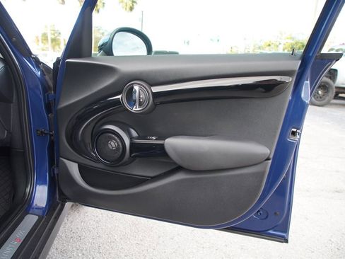 Used 2016 MINI Cooper S image 33