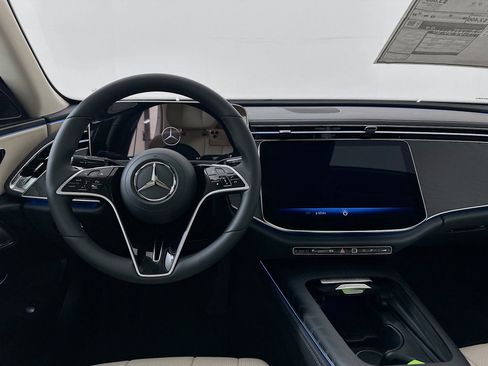New 2026 Mercedes-Benz E 450 4MATIC Sedan image 25