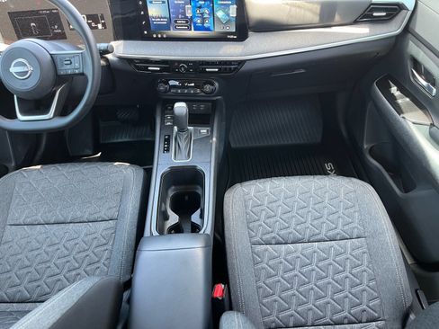 New 2026 Nissan Kicks SV w/ Illumination Package FWD image 14